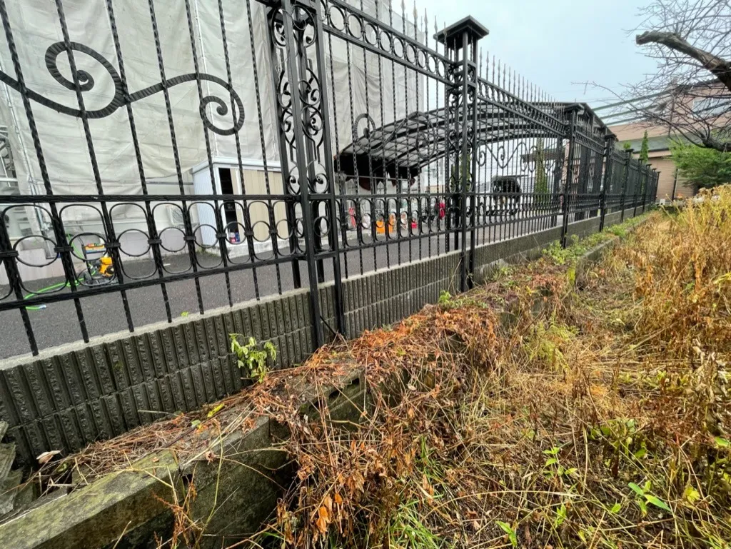 基礎ブロック塗装 防草施工